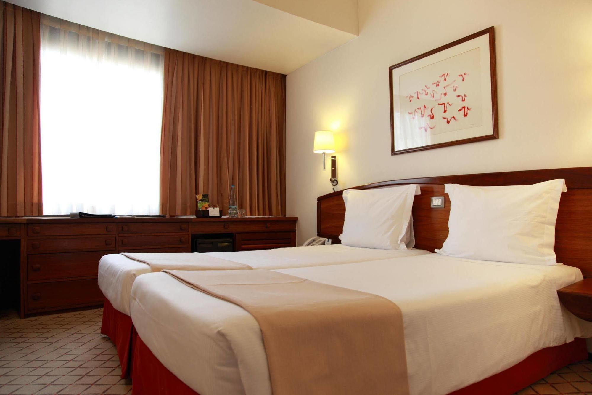 Dom Carlos Liberty Hotel Lissabon