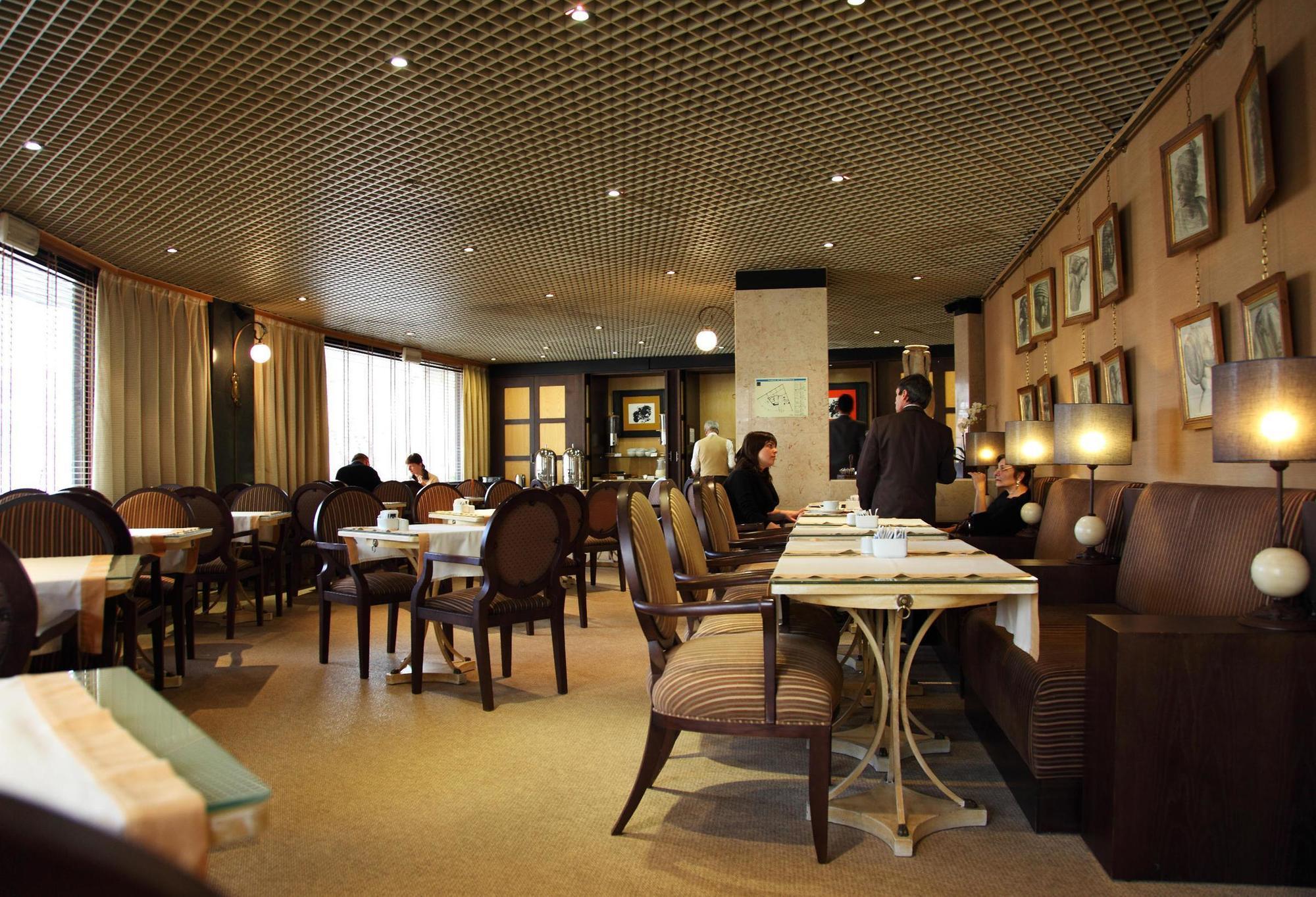 Dom Carlos Liberty 3* Lissabon